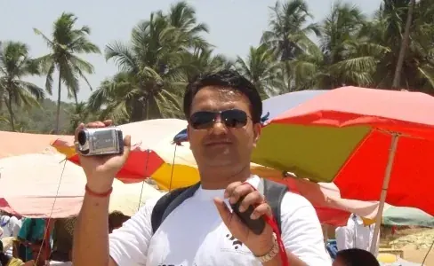 Vyankat Pundeer — Co-Founder & Producer